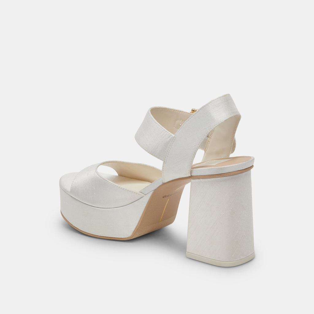 BOBBY PEARL HEELS WHITE PEARLS - image 6